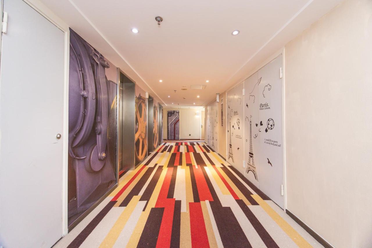 Ibis Shanghai New Internation Expo Center Lianyang Hotel Exterior foto