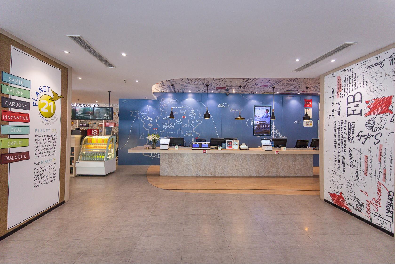 Ibis Shanghai New Internation Expo Center Lianyang Hotel Exterior foto